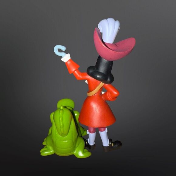 Disney Jake And The Neverland Pirate Ship Action Figures & Projectiles A8 - Picture 3 of 9